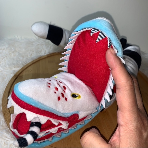 Beetlejuice Sandworm Plush Spirit Halloween Medium Sized - Picture 2 of 6